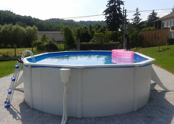 Couette-café La Coccarda CastellʼAlfero